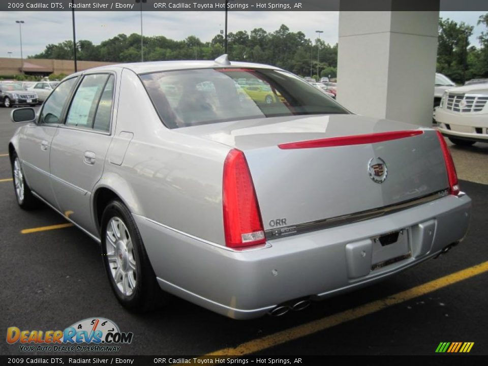 2009 Cadillac DTS Radiant Silver / Ebony Photo #5