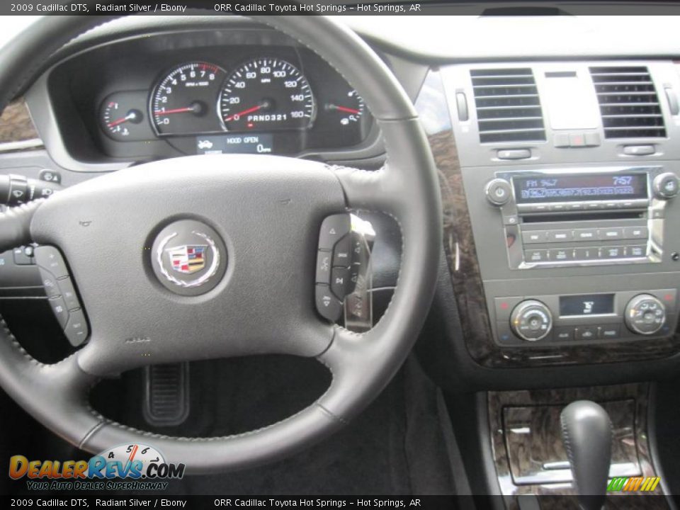 2009 Cadillac DTS Radiant Silver / Ebony Photo #13