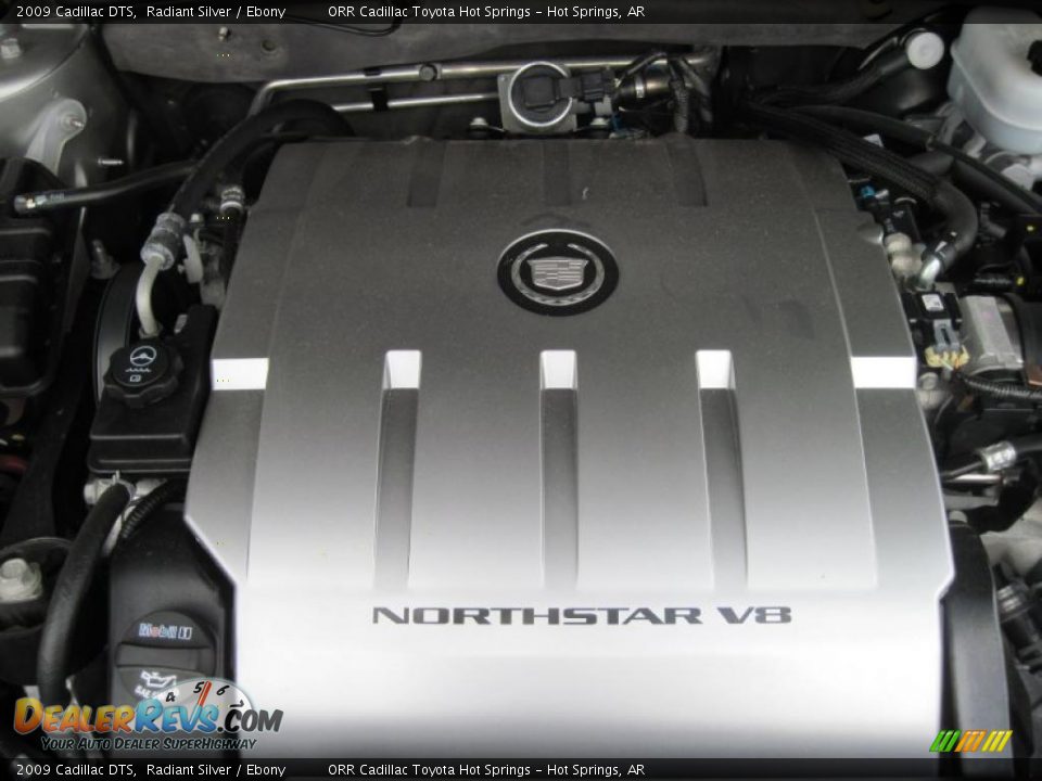 2009 Cadillac DTS Radiant Silver / Ebony Photo #15