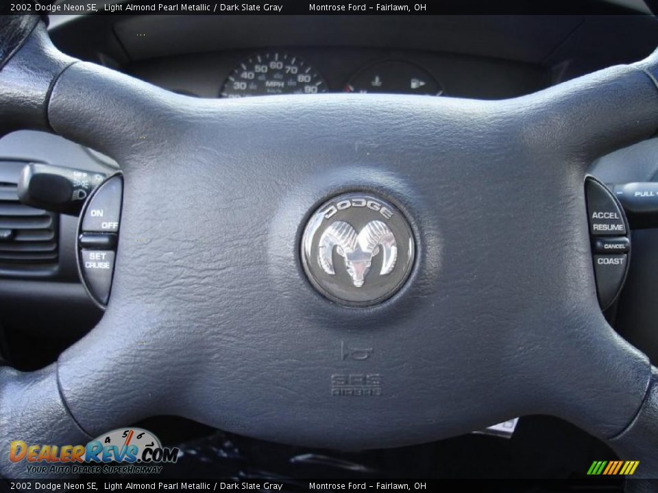2002 Dodge Neon SE Light Almond Pearl Metallic / Dark Slate Gray Photo #26