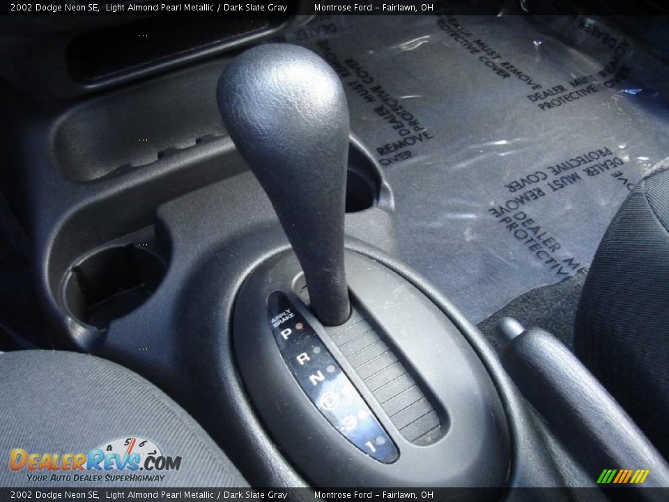 2002 Dodge Neon SE Light Almond Pearl Metallic / Dark Slate Gray Photo #28