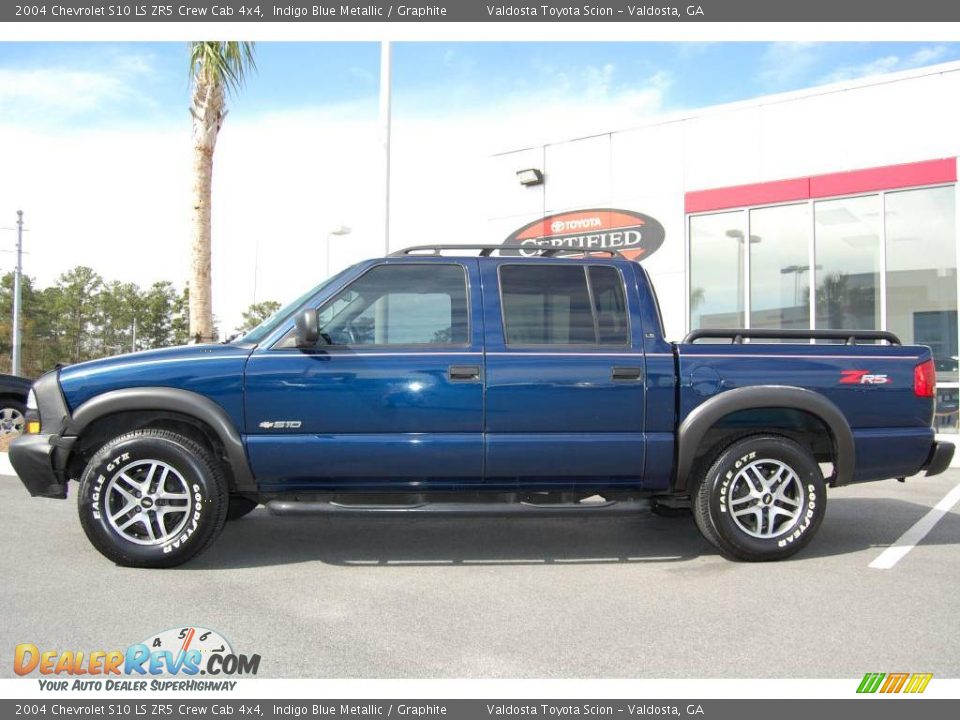 2004 Chevrolet S10 LS ZR5 Crew Cab 4x4 Indigo Blue Metallic / Graphite Photo #3