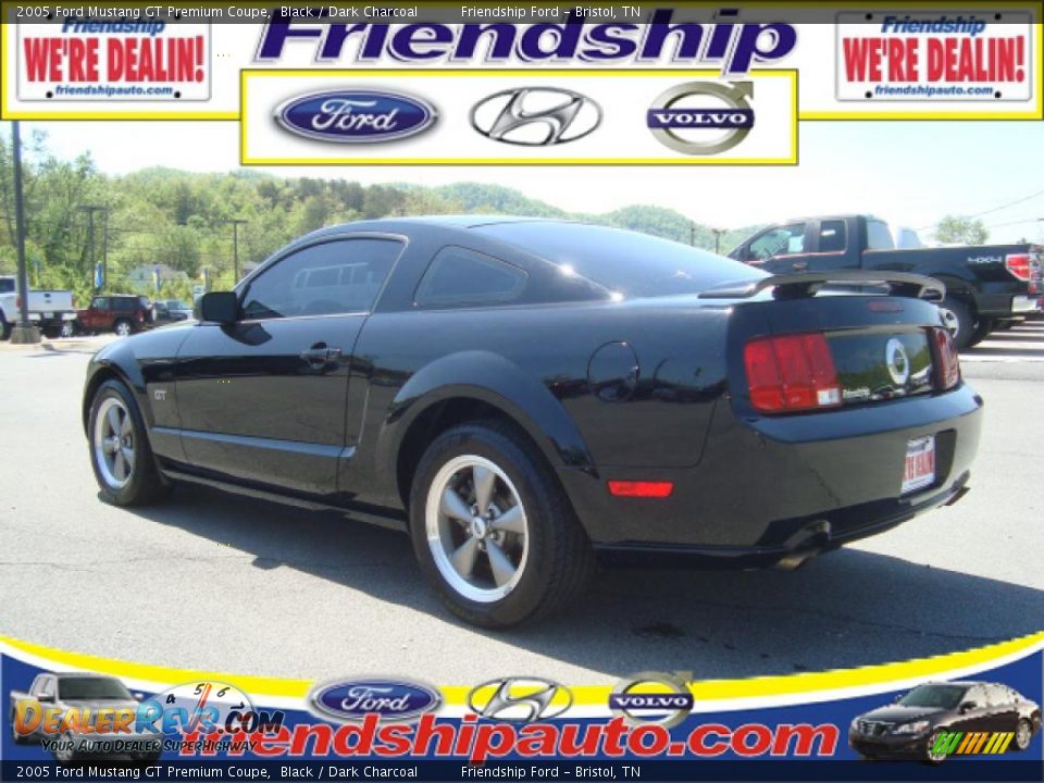 2005 Ford Mustang GT Premium Coupe Black / Dark Charcoal Photo #3