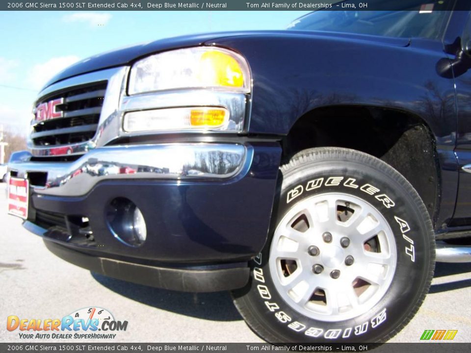 2006 GMC Sierra 1500 SLT Extended Cab 4x4 Deep Blue Metallic / Neutral Photo #2