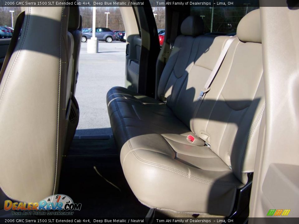 2006 GMC Sierra 1500 SLT Extended Cab 4x4 Deep Blue Metallic / Neutral Photo #10