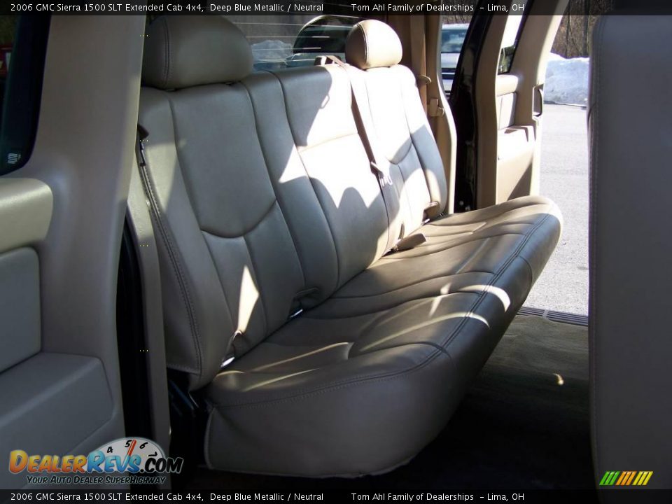 2006 GMC Sierra 1500 SLT Extended Cab 4x4 Deep Blue Metallic / Neutral Photo #11