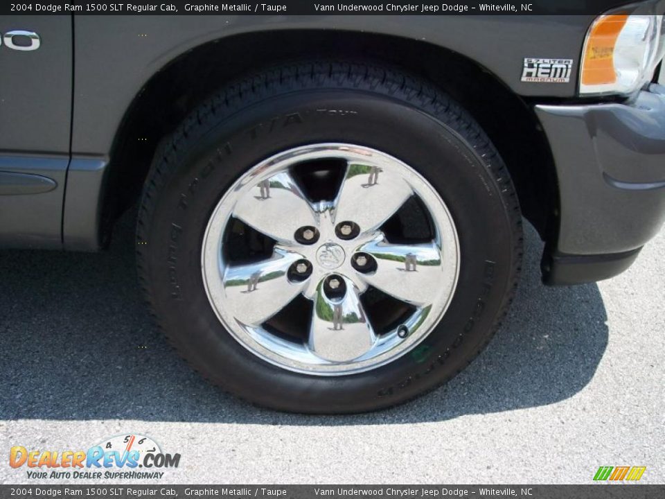 2004 Dodge Ram 1500 SLT Regular Cab Graphite Metallic / Taupe Photo #15