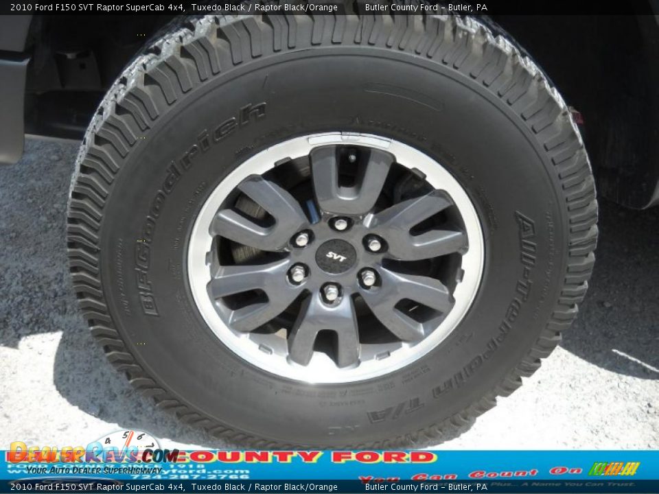 2010 Ford F150 SVT Raptor SuperCab 4x4 Tuxedo Black / Raptor Black/Orange Photo #17