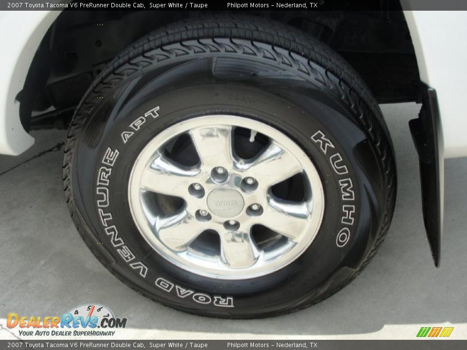2007 Toyota Tacoma V6 PreRunner Double Cab Super White / Taupe Photo #14