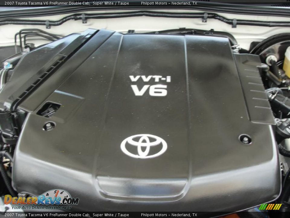 2007 Toyota Tacoma V6 PreRunner Double Cab Super White / Taupe Photo #24