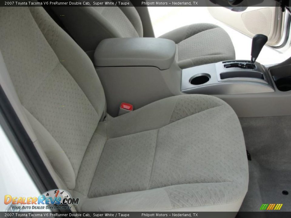 2007 Toyota Tacoma V6 PreRunner Double Cab Super White / Taupe Photo #27