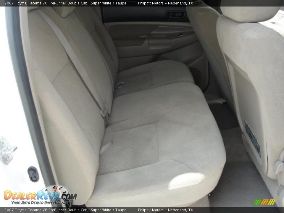 2007 Toyota Tacoma V6 PreRunner Double Cab Super White / Taupe Photo #29
