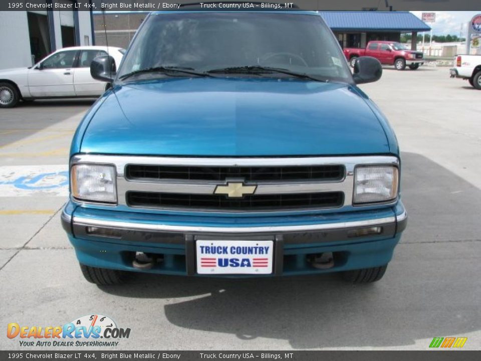 1995 Chevrolet Blazer LT 4x4 Bright Blue Metallic / Ebony Photo #12