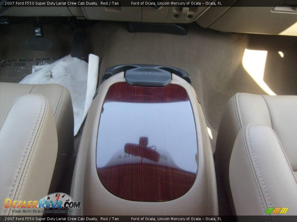 2007 Ford F550 Super Duty Lariat Crew Cab Dually Red / Tan Photo #24
