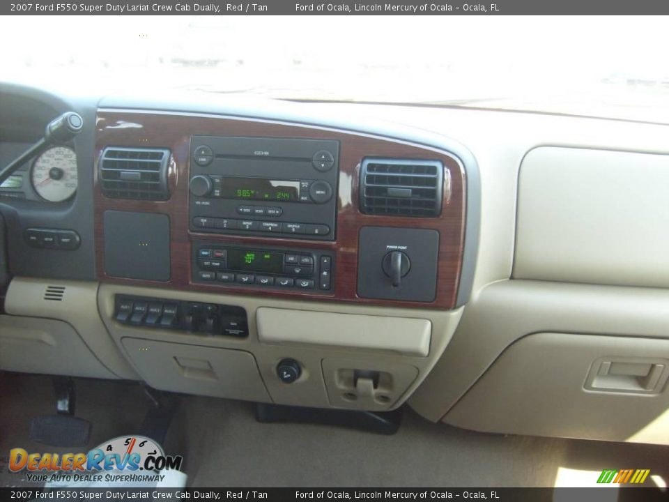 2007 Ford F550 Super Duty Lariat Crew Cab Dually Red / Tan Photo #25
