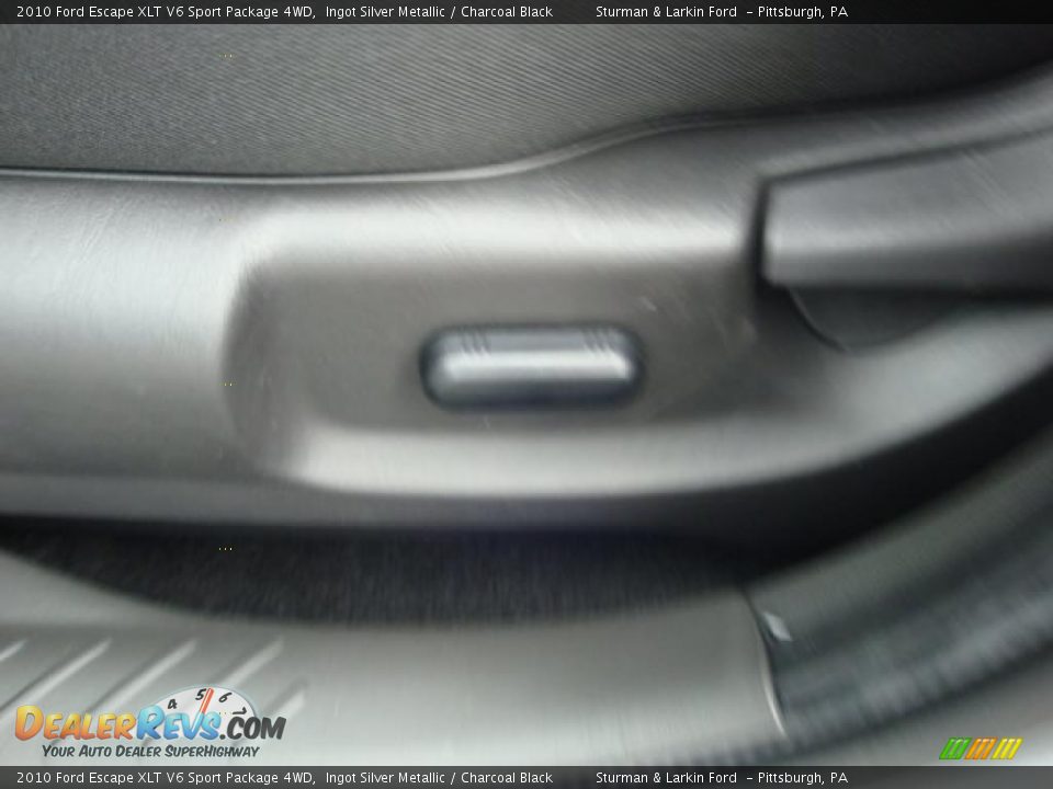 2010 Ford Escape XLT V6 Sport Package 4WD Ingot Silver Metallic / Charcoal Black Photo #15