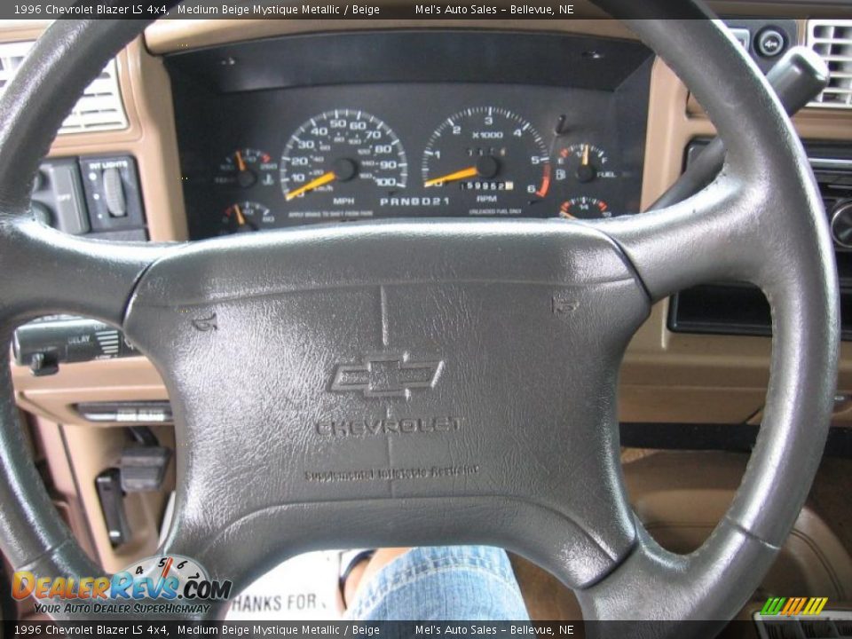 1996 Chevrolet Blazer LS 4x4 Medium Beige Mystique Metallic / Beige Photo #7