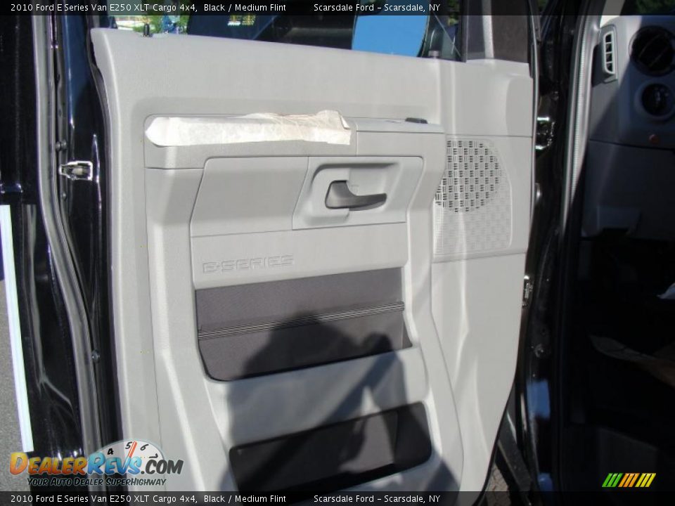 2010 Ford E Series Van E250 XLT Cargo 4x4 Black / Medium Flint Photo #10