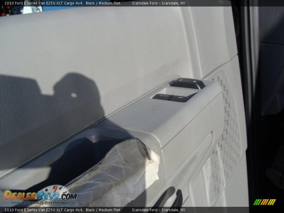 2010 Ford E Series Van E250 XLT Cargo 4x4 Black / Medium Flint Photo #11