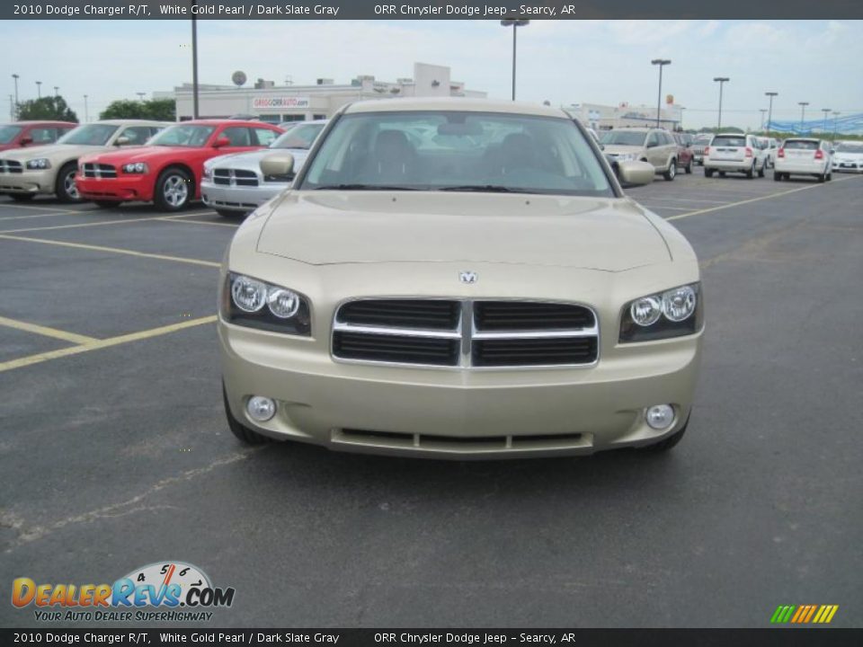 2010 Dodge Charger R/T White Gold Pearl / Dark Slate Gray Photo #2