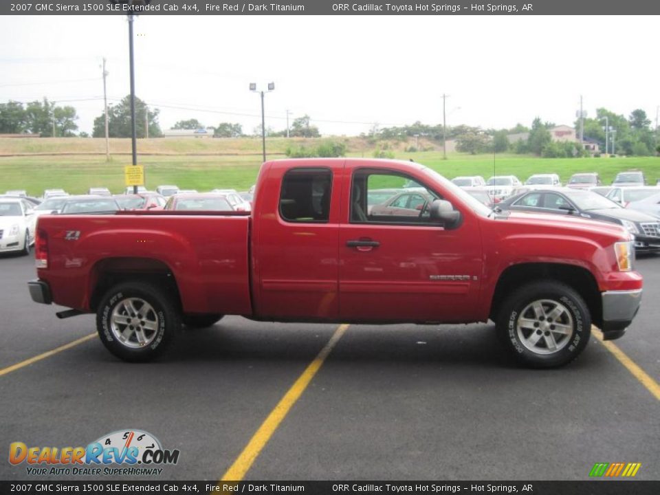 2007 GMC Sierra 1500 SLE Extended Cab 4x4 Fire Red / Dark Titanium Photo #3