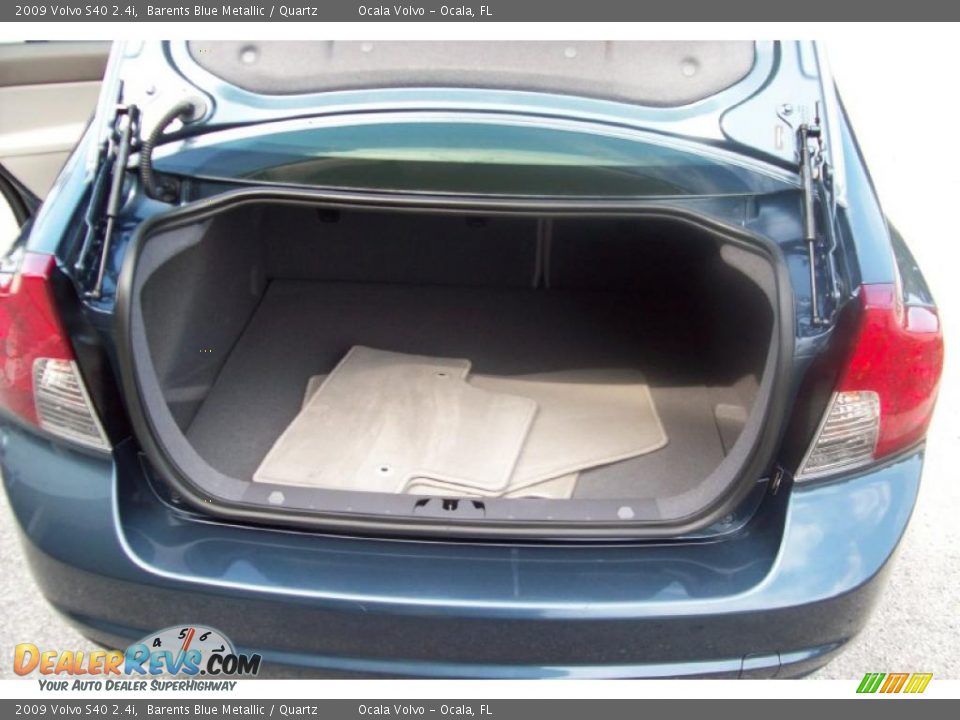 2009 Volvo S40 2.4i Barents Blue Metallic / Quartz Photo #14