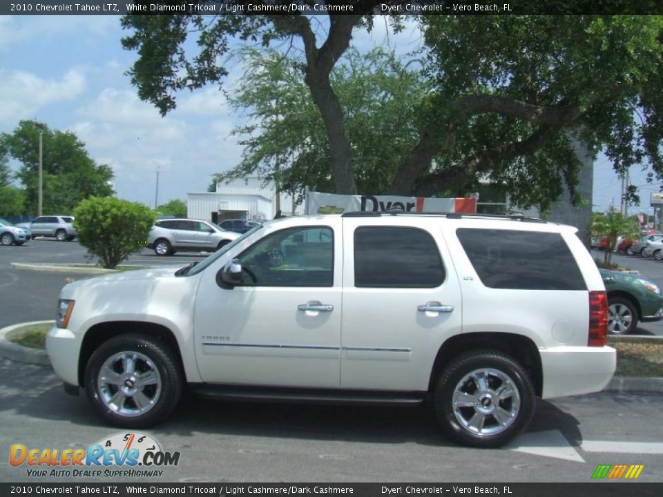 2010 Chevrolet Tahoe LTZ White Diamond Tricoat / Light Cashmere/Dark Cashmere Photo #3