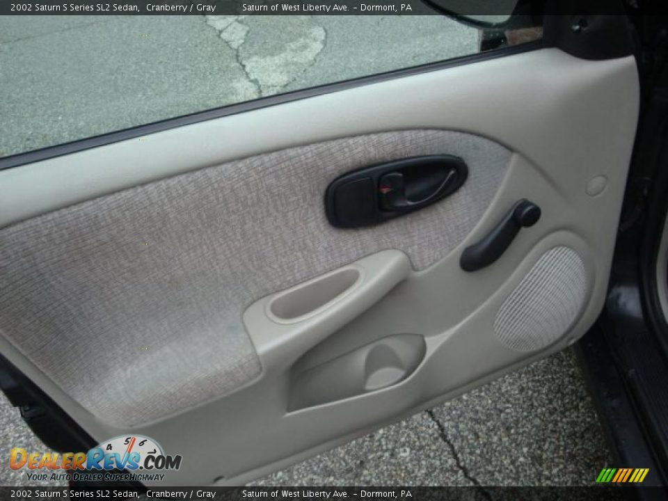 2002 Saturn S Series SL2 Sedan Cranberry / Gray Photo #11