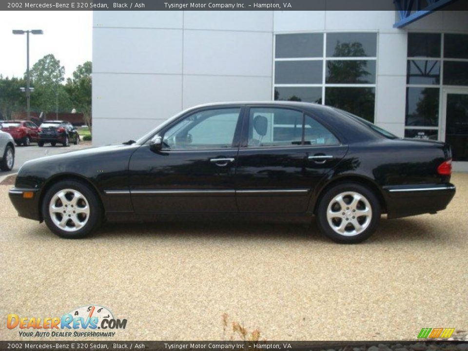2002 Mercedes-Benz E 320 Sedan Black / Ash Photo #3