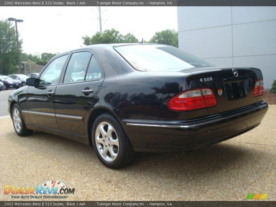 2002 Mercedes-Benz E 320 Sedan Black / Ash Photo #4