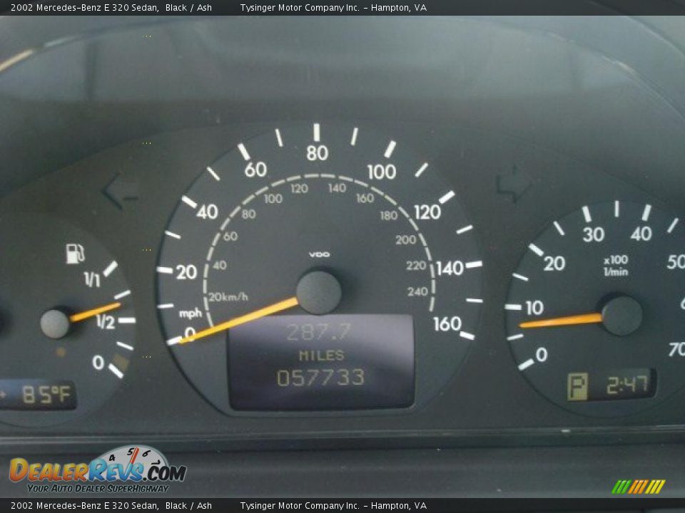 2002 Mercedes-Benz E 320 Sedan Black / Ash Photo #20
