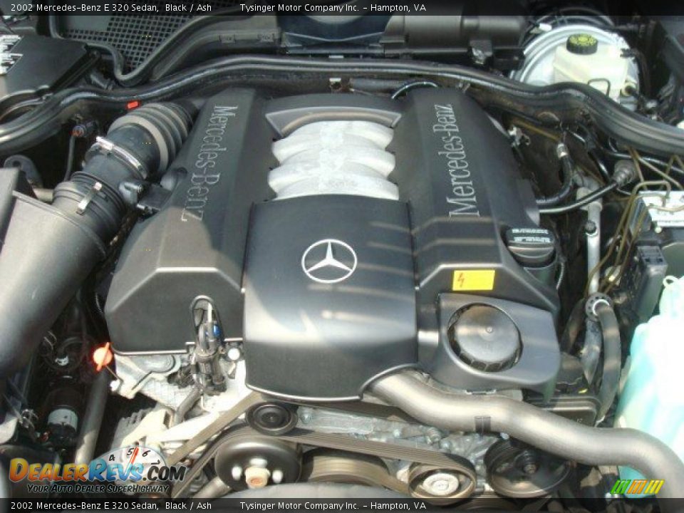 2002 Mercedes-Benz E 320 Sedan Black / Ash Photo #23