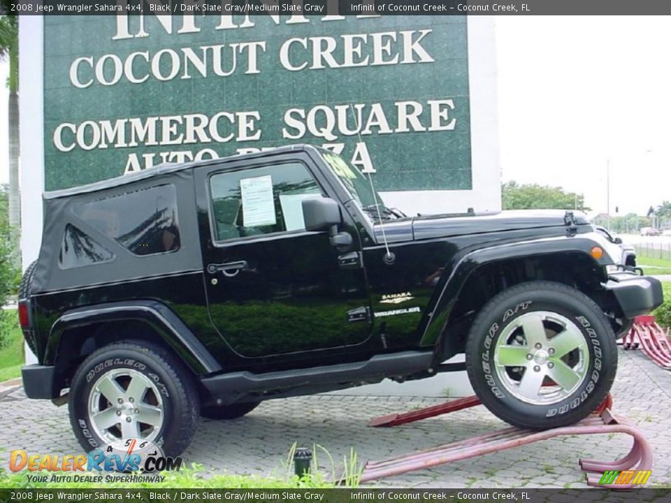 2008 Jeep Wrangler Sahara 4x4 Black / Dark Slate Gray/Medium Slate Gray Photo #2