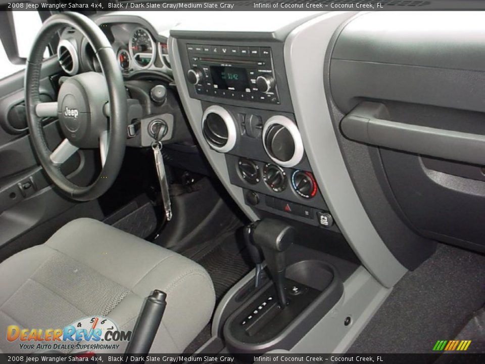 2008 Jeep Wrangler Sahara 4x4 Black / Dark Slate Gray/Medium Slate Gray Photo #16