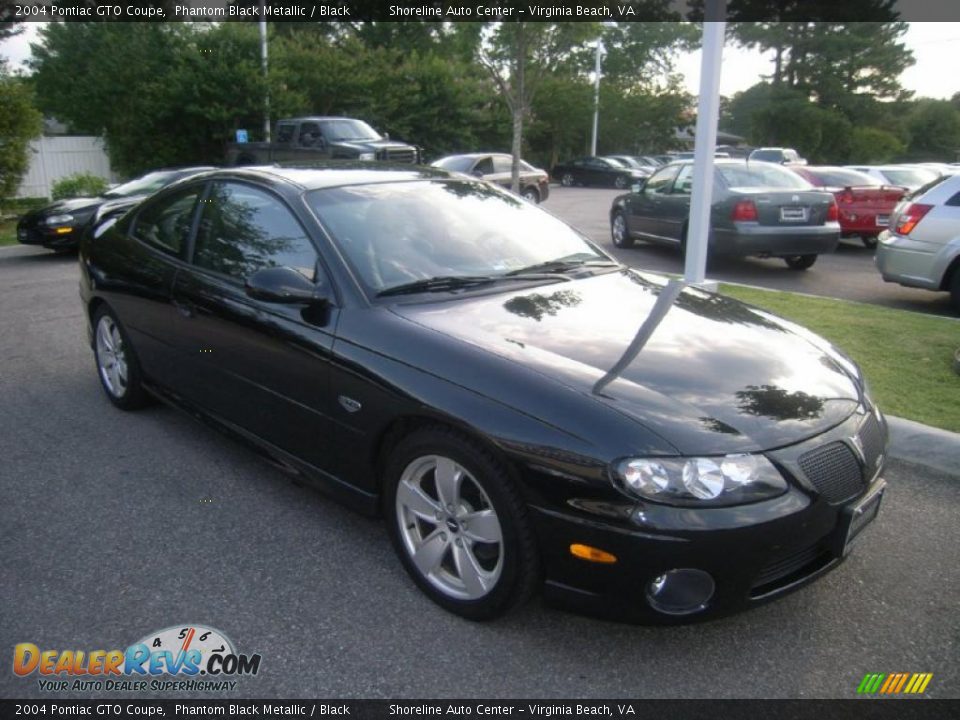 2004 Pontiac GTO Coupe Phantom Black Metallic / Black Photo #8
