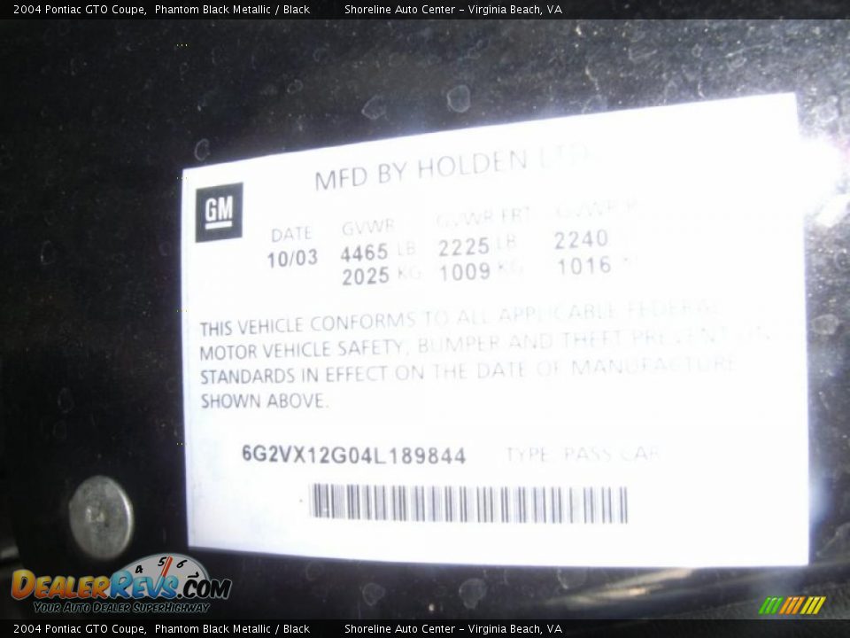 2004 Pontiac GTO Coupe Phantom Black Metallic / Black Photo #21