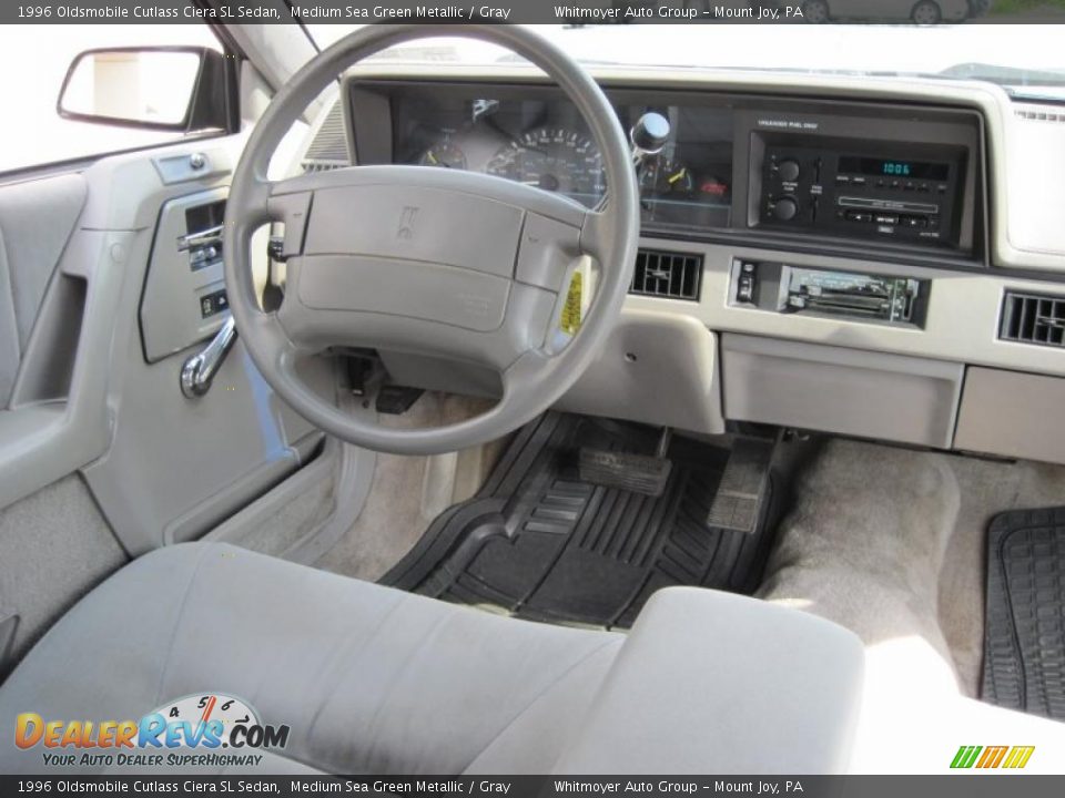 1996 Oldsmobile Cutlass Ciera SL Sedan Medium Sea Green Metallic / Gray Photo #7