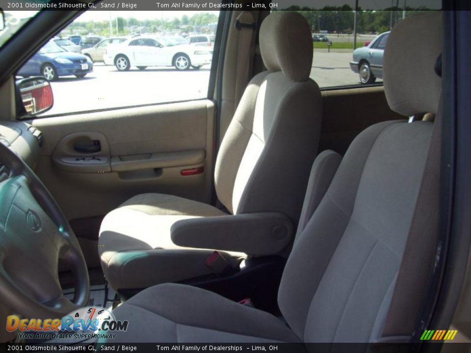 2001 Oldsmobile Silhouette GL Sand / Beige Photo #3