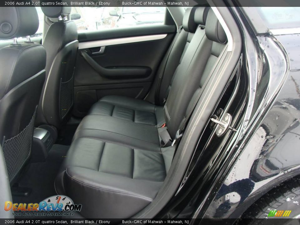 2006 Audi A4 2.0T quattro Sedan Brilliant Black / Ebony Photo #16