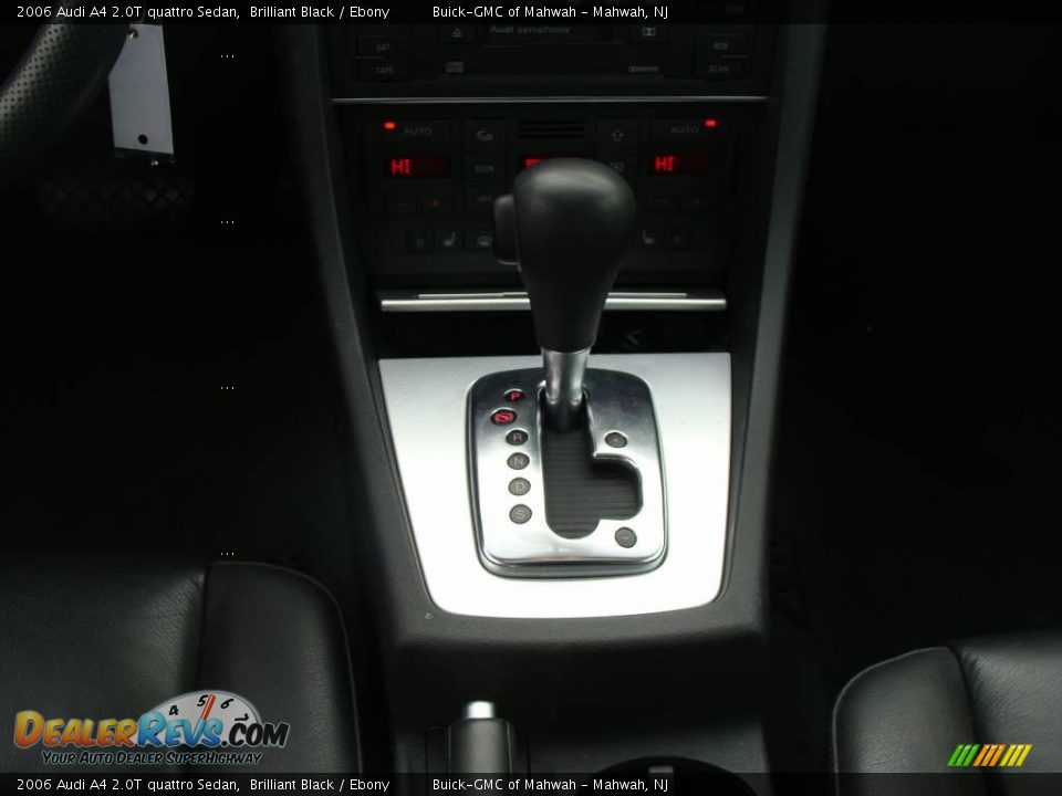 2006 Audi A4 2.0T quattro Sedan Brilliant Black / Ebony Photo #20