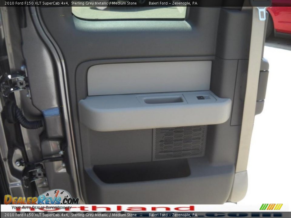 2010 Ford F150 XLT SuperCab 4x4 Sterling Grey Metallic / Medium Stone Photo #13