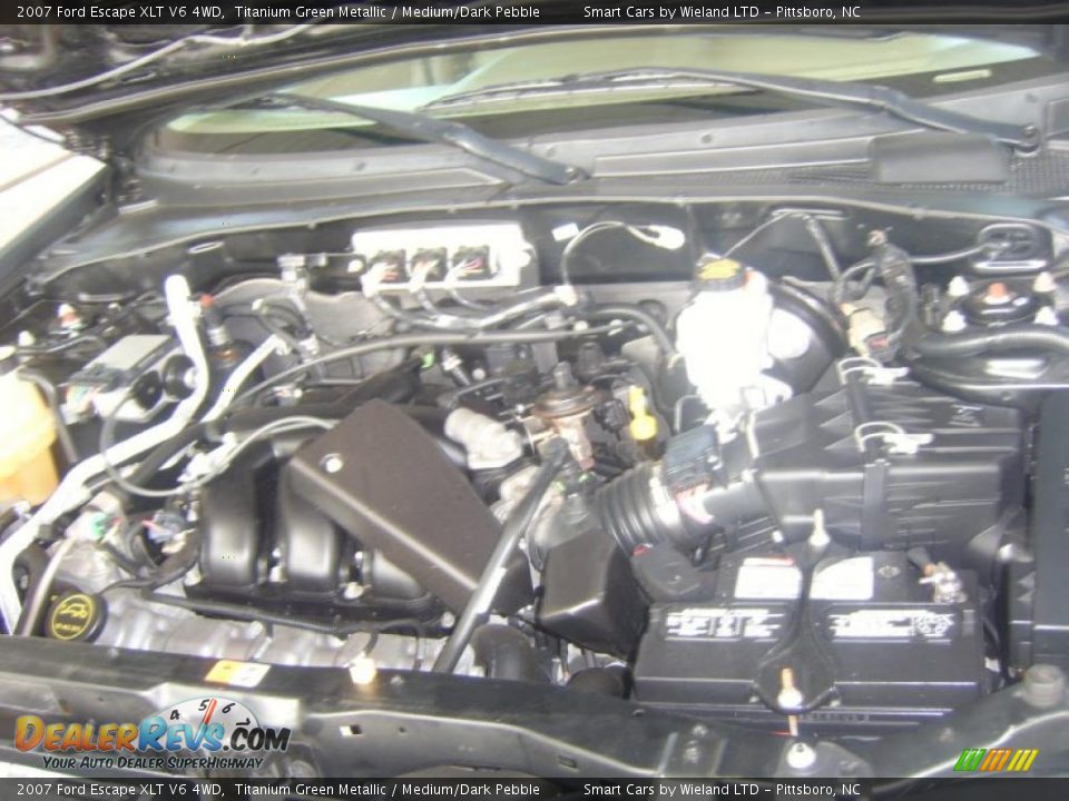 2007 Ford Escape XLT V6 4WD Titanium Green Metallic / Medium/Dark Pebble Photo #20