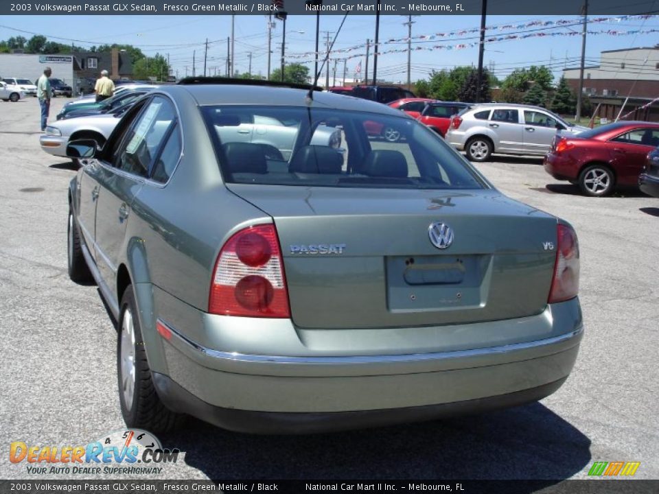 2003 Volkswagen Passat GLX Sedan Fresco Green Metallic / Black Photo #3