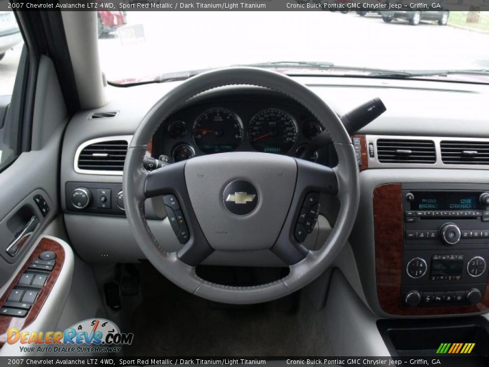 2007 Chevrolet Avalanche LTZ 4WD Sport Red Metallic / Dark Titanium/Light Titanium Photo #20