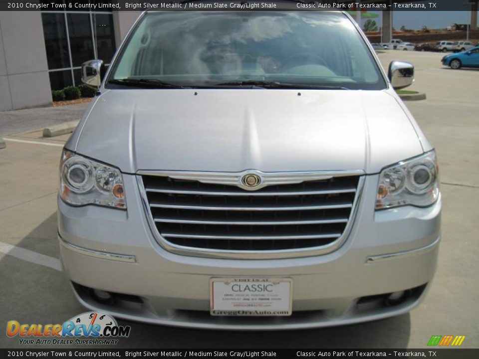 2010 Chrysler Town & Country Limited Bright Silver Metallic / Medium Slate Gray/Light Shale Photo #5