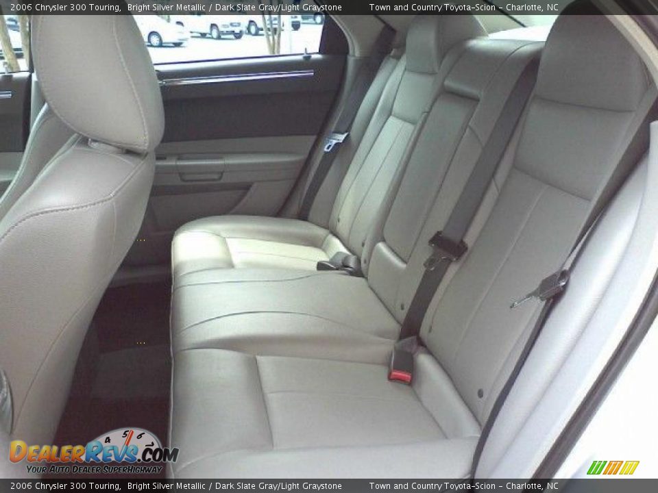 2006 Chrysler 300 Touring Bright Silver Metallic / Dark Slate Gray/Light Graystone Photo #7