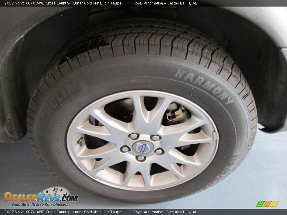 2007 Volvo XC70 AWD Cross Country Lunar Gold Metallic / Taupe Photo #8