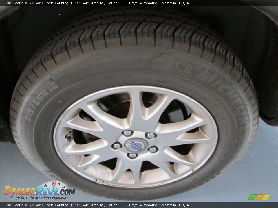 2007 Volvo XC70 AWD Cross Country Lunar Gold Metallic / Taupe Photo #10
