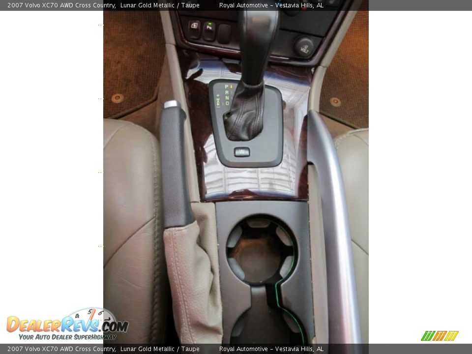 2007 Volvo XC70 AWD Cross Country Lunar Gold Metallic / Taupe Photo #17