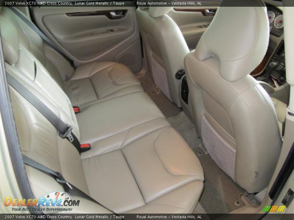 2007 Volvo XC70 AWD Cross Country Lunar Gold Metallic / Taupe Photo #24